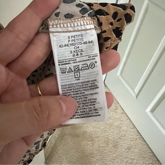 Gap Womens Dress Small Leopard Brown Puffed Sleeve Tiered Tunic Peplum Flowy - Picture 11 of 17